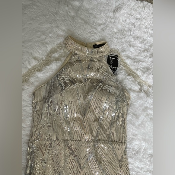 Halter neck sequin mermaid evening dress - Picture 4 of 7